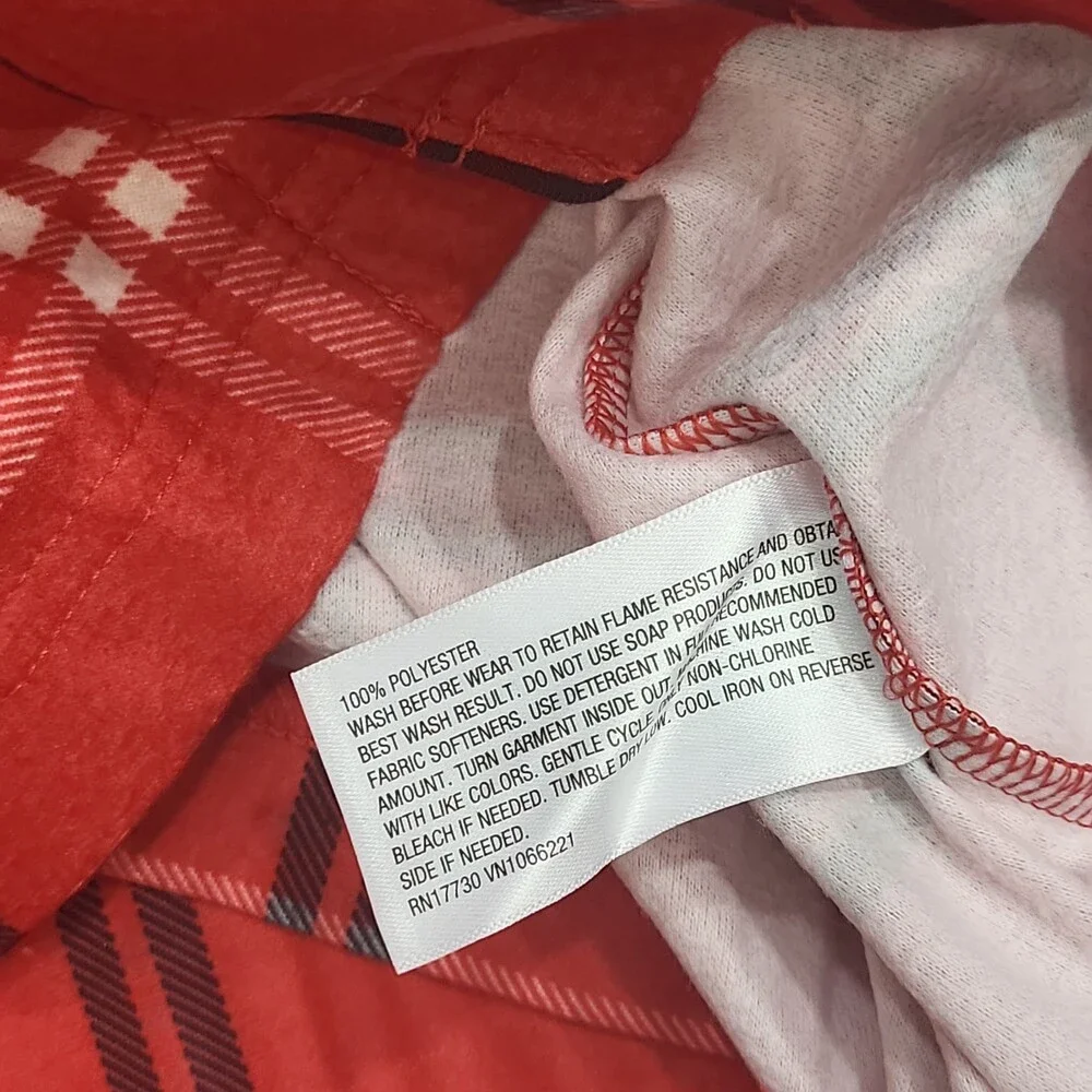 Wondershop Boys' Pajama Set Size Large 10/12 Red Holiday Christmas Sleepwear